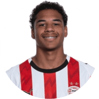 Noah Fernandez